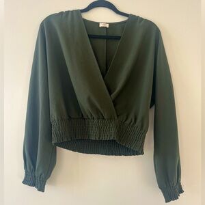 Aritzia Wilfred cropped blouse, forest green